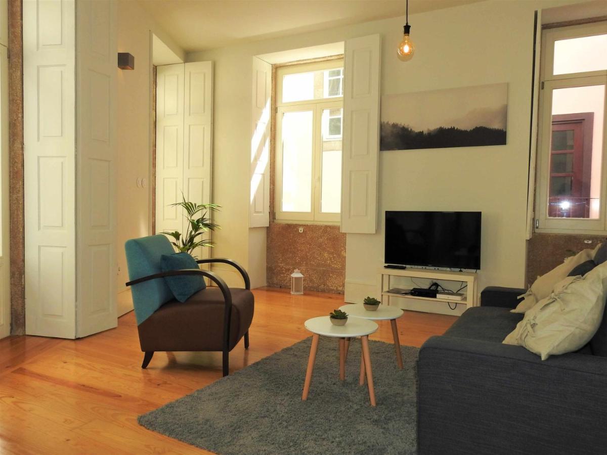 Oporto Delight 1 Luxury Apartment In Historic Center With Balcony Max 4 P Εξωτερικό φωτογραφία