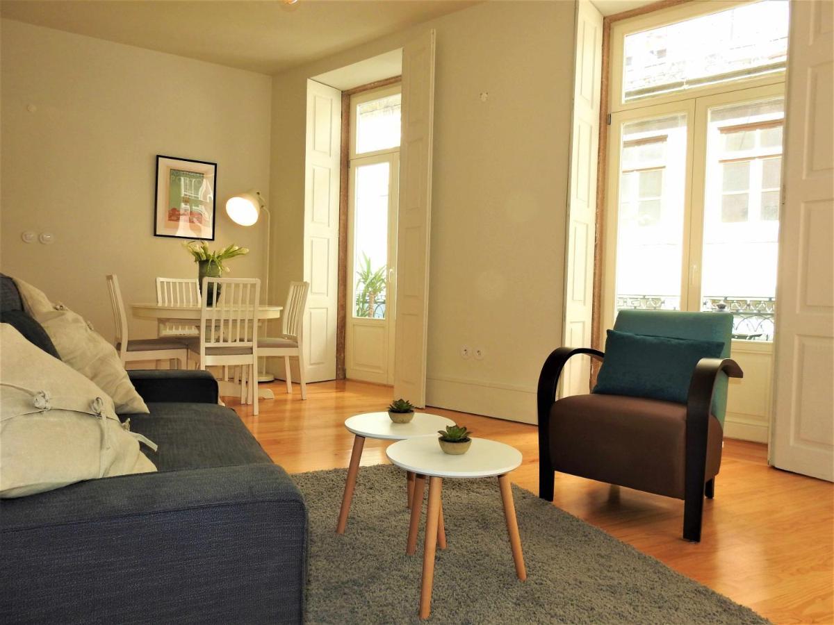 Oporto Delight 1 Luxury Apartment In Historic Center With Balcony Max 4 P Εξωτερικό φωτογραφία
